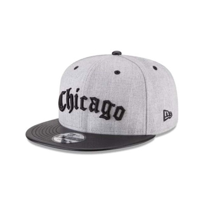 Sapca New Era Chicago Bulls NBA Heather Script 9FIFTY Snapback - Gri